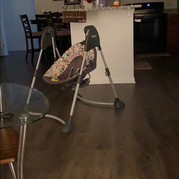 Meet your Posher, Mamie - Picture 1 of 1